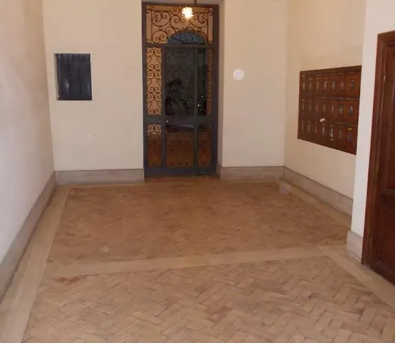 Daire Luxury Ai Banchi Nuovi